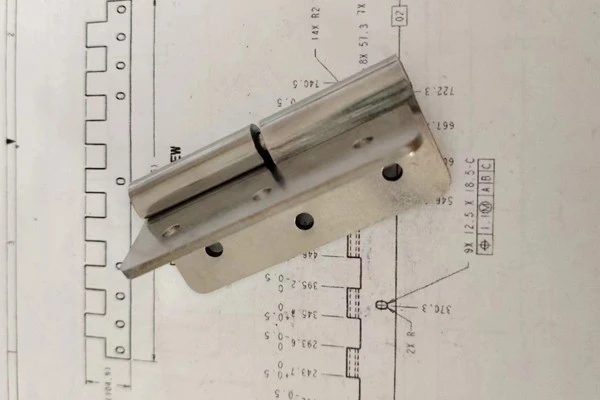 Electrophoretic Hinges For Furniture